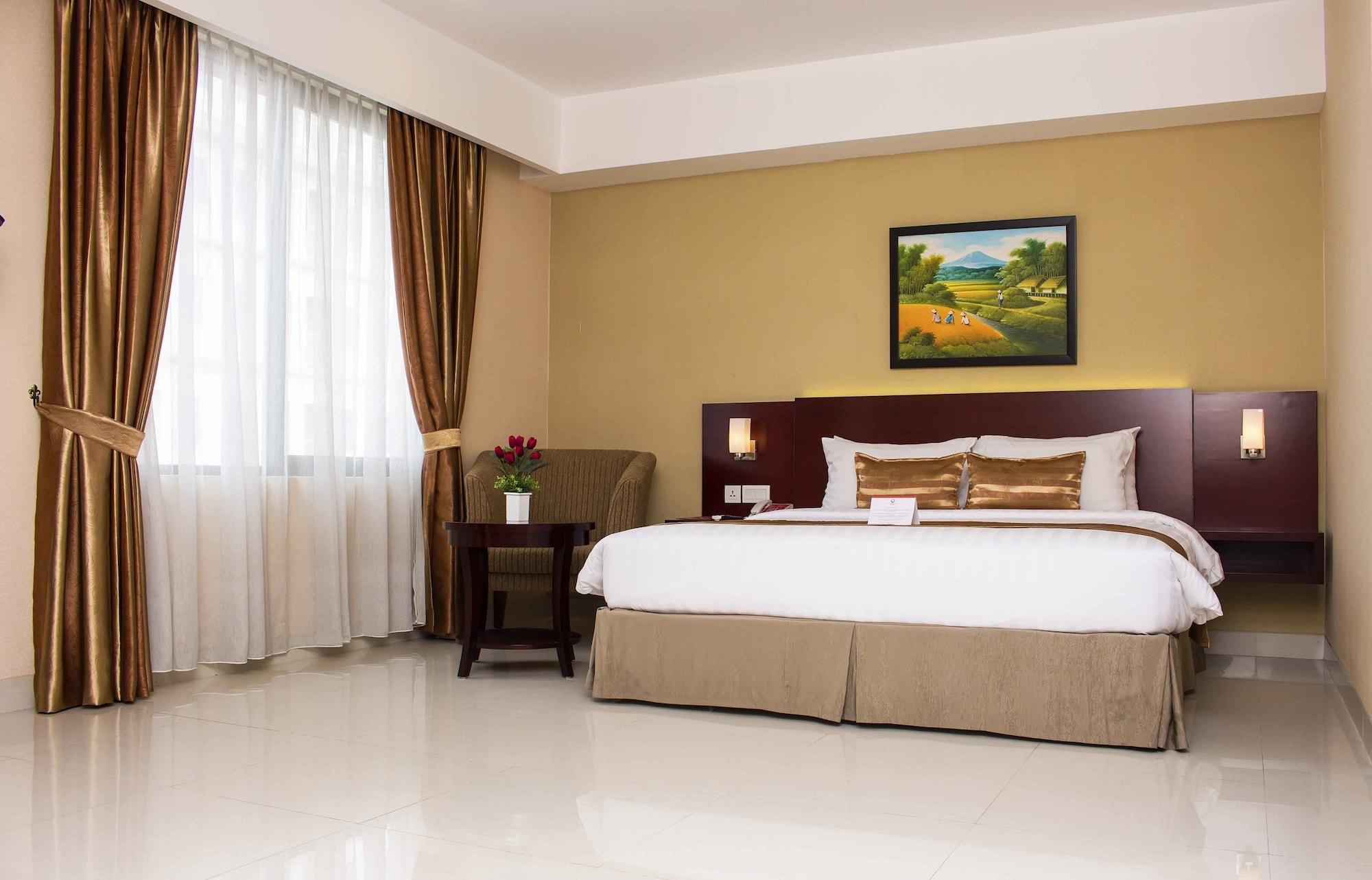 Asialink Premier Karawang Exteriér fotografie